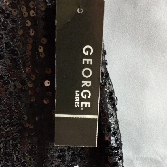 Two Sequin Tops - Picture 4 of 11